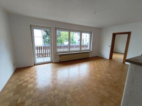 Foto - Attraktive 4-Zimmer-Wohnung mit Balkon in zentrumsnaher Lage