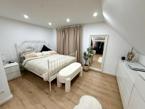 Foto - 2 Zimmer Dachgeschoßwohnung zum Kaufen in Lappersdorf