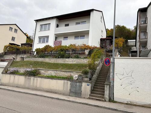 Foto - Dachgeschosswohnung zu Vermieten als WG 3 Zimmer