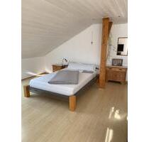 Schönes großes Zimmer zu vermieten Tagespreis 35 € - Fuchsmühl