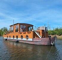 Großzügiges Hausboot mit Wintergarten & 2 Etagen – 23m x 5m - Magdeburg Brückfeld