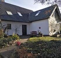 Haus in grüner Oase, Alleinlage, 15 km vom Zentrum Bielefeld