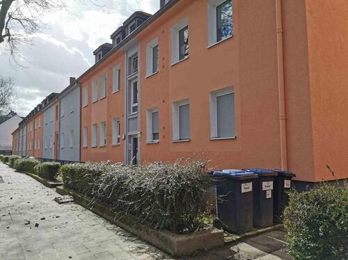 Foto - Frisch sanierte und renovierte 3-Zimmer-Wohnung mit Balkon*