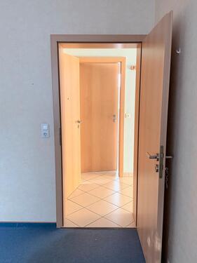 Foto - Helle 2-3 Zimmer Wohnung mit Einbauküche in ruhiger Lage