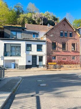 Foto - Großzügiges Familienhaus Zu Vermieten