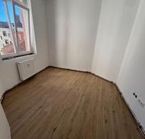 Altbau-Charme erleben – Erstbezug nach Sanierung in Hanau-Lamboy