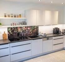Traum Wohnen in Nürnberg: 4-Zimmer-Wohnung mit Garten + 2 Balkone