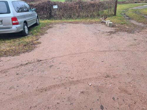 Foto - Vermiete Stellplatz für Wohnmobil, Wohnwagen, Anhänger oder Pkw