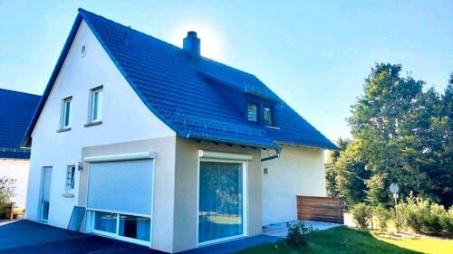 Foto - Freistehendes Einfamilienhaus, komplett saniert, Sackgasse