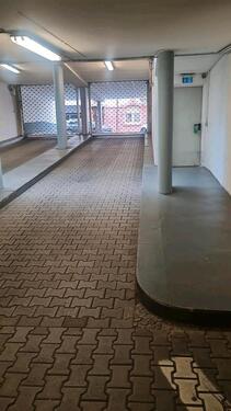 Foto - Tiefgaragenstellplatz Duplex - 60,00&nbsp;EUR Miete,