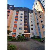 Sonnige und ruhige 2 Z.Whg. Nähe Schöller mit TG-Stellplatz - Nürnberg Schnepfenreuth