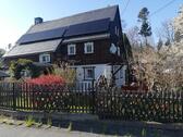 Foto - Haus für Selbstversorger + 2000m² Acker Kamin Brunnen PV mit Akku