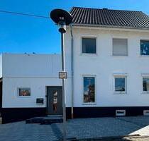 EFH mit großem Grundstück - 570.000,00 EUR Kaufpreis, in Talheim (PLZ: 78607)
