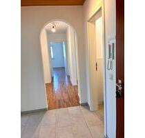 Ruhige 3-Zimmer-Wohnung mit Balkon, Fußbodenheizung & TG - Schwabach Ruhige 3-Zimmer-Wohnung mit Balkon, Fußbodenheizung & TG - Schwabach