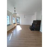 Charmante 3 Zimmerwohnung mit Wintergarten und Kamin - Gummersbach Berstig Süd