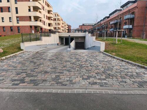 Foto - Tiefgaragenstellplatz ab 1.4.26 zu vermieten