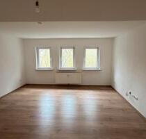 Helle 2 Zimmer DG-Wohnung 69 qm in Gladbeck mit Top Lage - Essen Stadtbezirk V