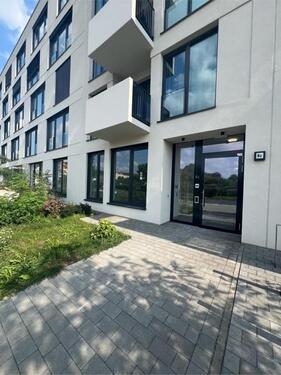 Foto - Neubau im EG: Gewerbefläche mit individuellem Bodenausbau