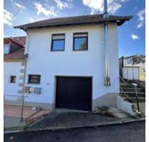 Einseitig angebautes Einfamilienhaus zu verkaufen - Saarbrücken Brebach-Fechingen