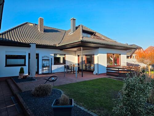 Foto - 6 Zimmer Einfamilienhaus zum Kaufen in Neu Wulmstorf