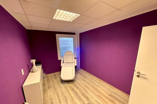 Foto - ✨ Raum zur Untermiete für Kosmetik, Fußpflege oder Nageldesign ✨