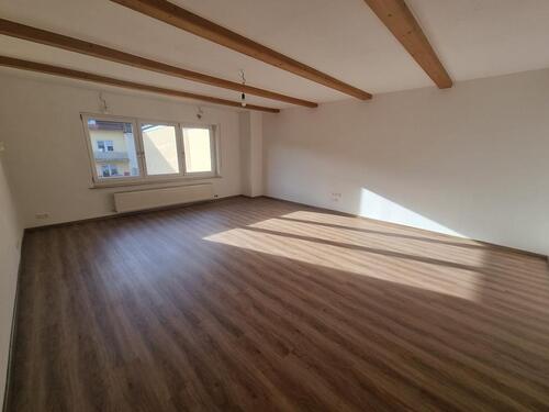 Foto - 7 Zimmer Etagenwohnung in Schwandorf