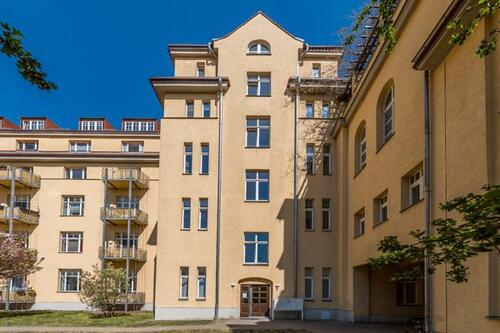 Foto - Atemberaubender Blick - schön gelegene 4 Zimmer Wohnung auf zwei Etagen