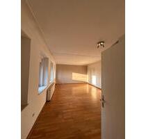 Charmante 2-Zimmer-Wohnung auf idyllischem Vierkanthof - Willich