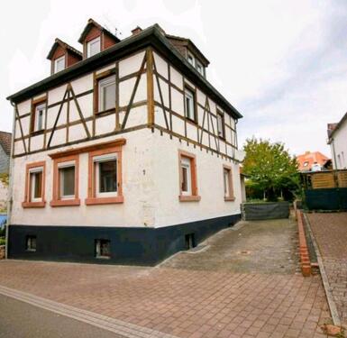 Foto - Freistehendes Einfamilienhaus mit Potenzial in Otterberg **121 qm