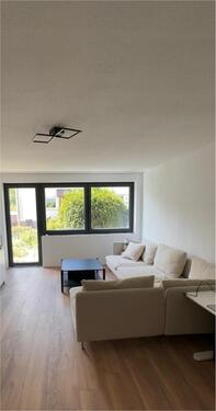 Foto - 2.5 Zimmerwohnung mit TerrasseGarten