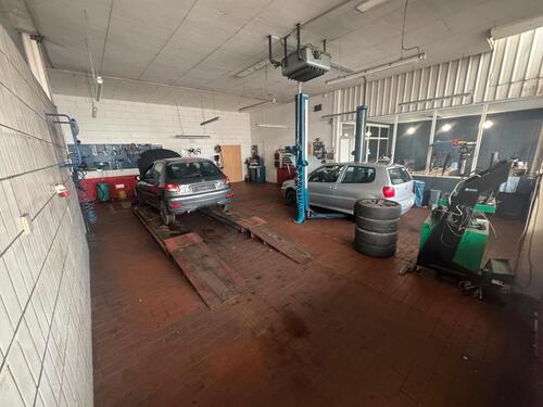 Foto - Kfz Werkstatt mit komplettem Inventar zu vermieten