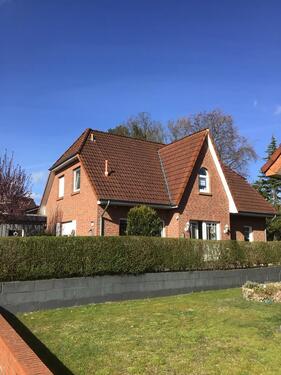 Foto - Einfamilienhaus, Friesenhaus auf dem Land