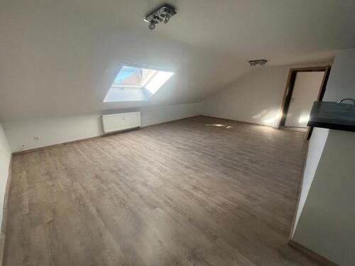 Foto - 3 Zimmer Dachgeschoßwohnung zur Miete in Untermeitingen