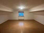 Foto - Dachgeschoßwohnung in Untermeitingen zur Miete