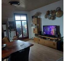 Charmante 2-Zimmer-Wohnung - 310,00 EUR Kaltmiete, ca.  48,00 m² in Kraftsdorf (PLZ: 07586)