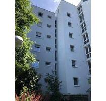 Ein tolles Wohngefühl: geräumige 3,5-Zimmer-Wohnung mit Balkon - Biberach an der Riß