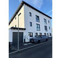 Doppelhaushälfte zu vermieten in Espenau