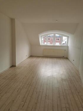 Foto - 2 Zimmer Dachgeschoßwohnung zur Miete in Cuxhaven