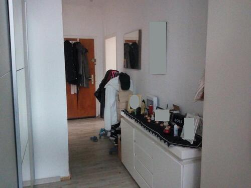 Foto - Schöne Wohnung im 1.OG mit 2 Zimmern