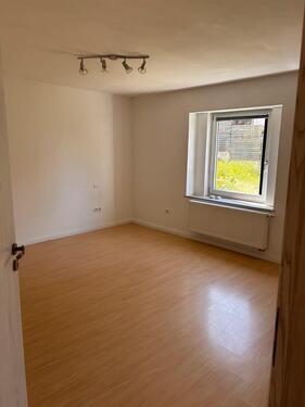 Foto - Preiswerte 2-Zimmer Wohnung im Zentrum von Mengkofen