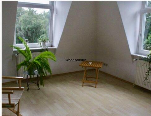 Foto - freundl.,sehr helle 2-Zimmer DG- Wohnung in Findorff zu verkaufen