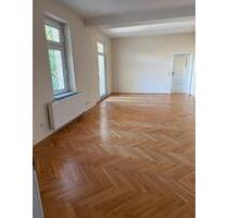 5-Raum Wohnung in der Emil-Abderhalden-Straße - Halle (Saale)