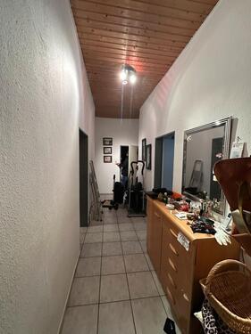 Foto - 3-Zimmer-Wohnung mit Küche & Teilmöblierung – Lessingstraße - KA