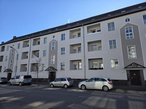 Foto - Attraktive 3-Zimmer-Wohnung im 2. OG mit Balkon