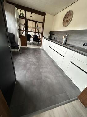 Foto - 6 Zimmer Mehrfamilienhaus, Wohnhaus in Düngenheim