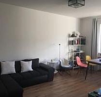2-Zimmer Wohnung mit Süd-Balkon im Herzen von Lindenthal - Köln