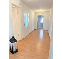 Waiblingen - Exklusive Wohnung mit Dachterrasse und Garten