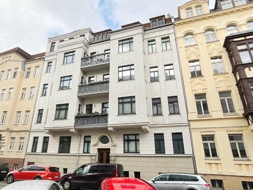 Foto - Ruhige Lage mit Parkett, Lift & großem Balkon - Fußbodenheizung - exklusives Bad - Wanne & Dusche