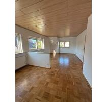 3 Zimmer Wohnung Kalchreuth - 999,00&nbsp;EUR Kaltmiete, ca.&nbsp; 84,00&nbsp;m&sup2; in Heroldsberg (PLZ: 90562)