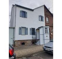 Doppelhaushälfte - 240.000,00 EUR Kaufpreis, ca.  160,00 m² in Rheinböllen (PLZ: 55494)